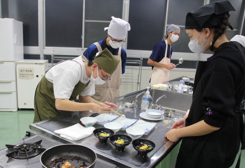 081028 特別調理実習 (61).JPG